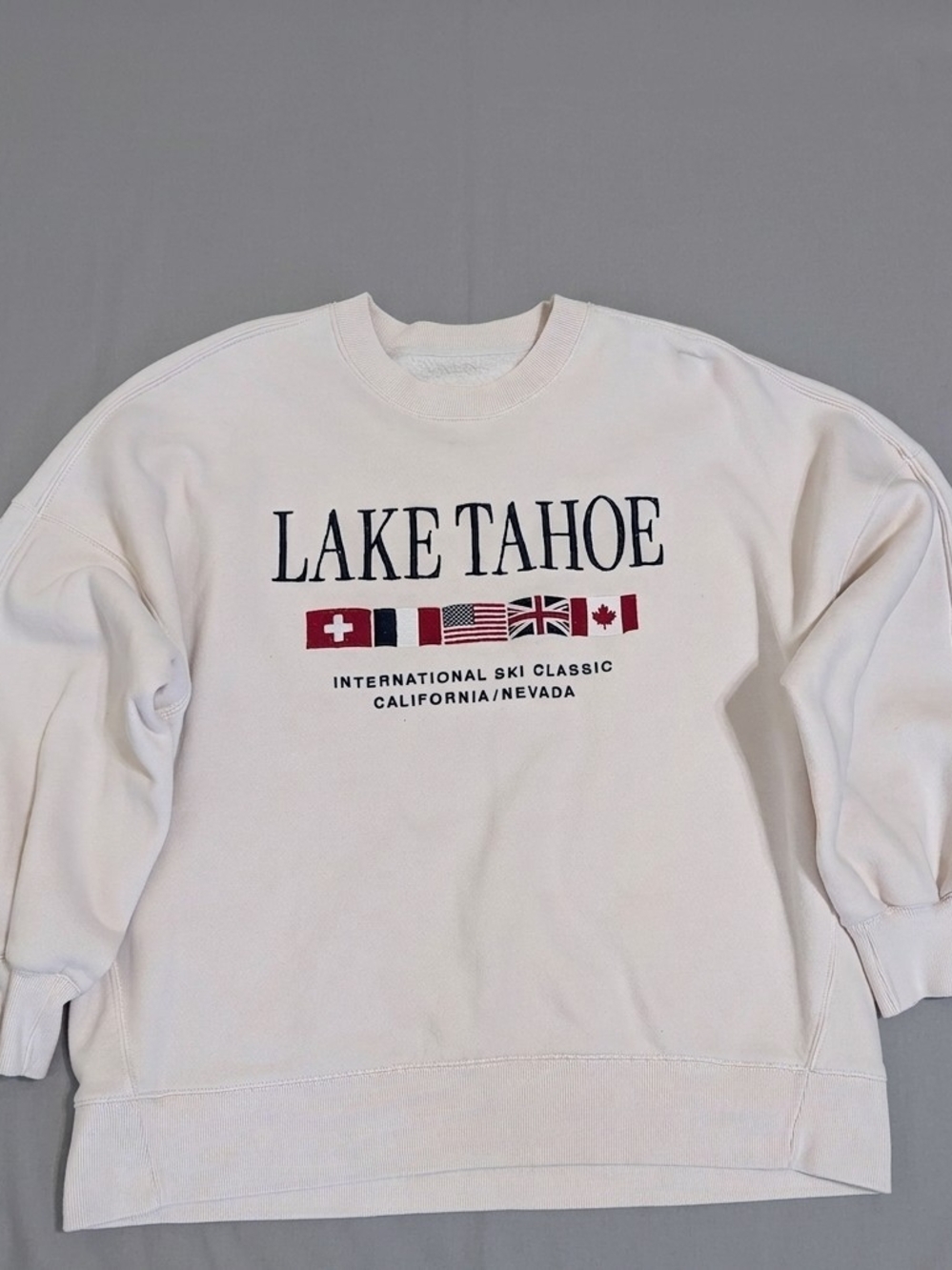 Abercrombie & Fitch Cream Lake Tahoe Crewneck with Flag Graphics